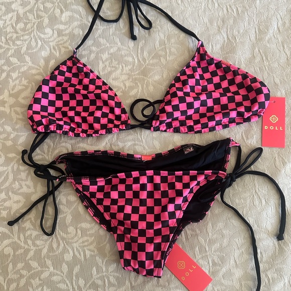 NWT DOLL SWIMWEAR- HOT PINK CHECKERS TRIANGLE TOP - Picture 3 of 5